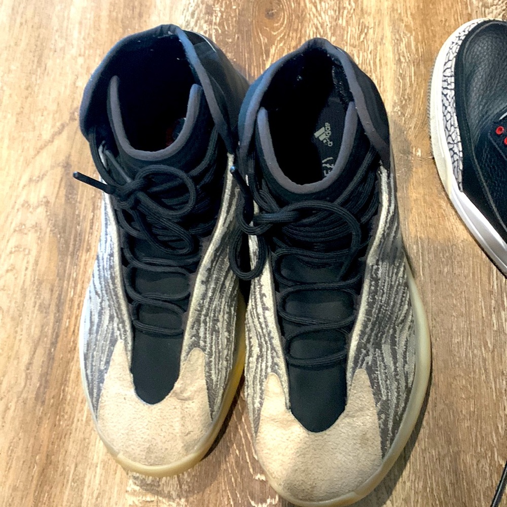 Yeezy Basketball 'Quantum size 11.5